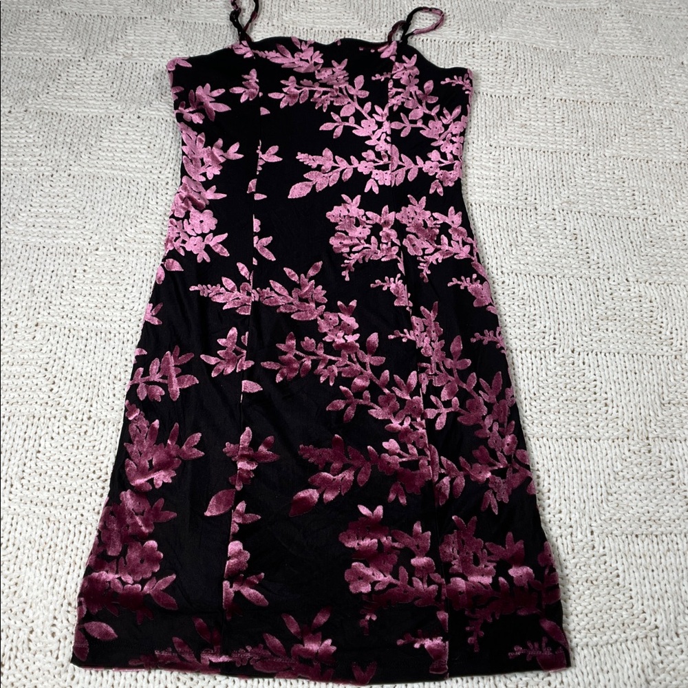 Forever 21 Floral Velvet Lace Lined Dress Adjustable Straps